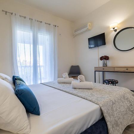 Kamara Apartments Alykanas  Ngoại thất bức ảnh