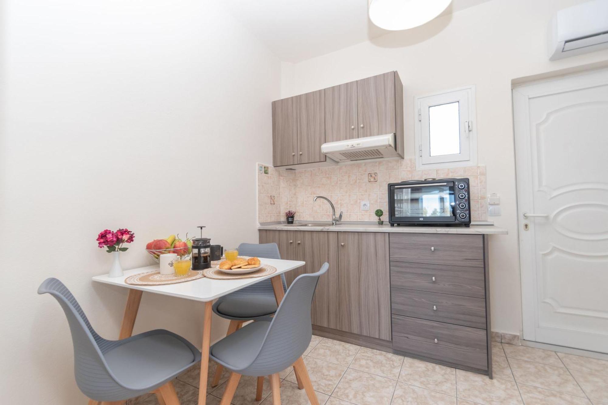 Kamara Apartments Alykanas  Ngoại thất bức ảnh