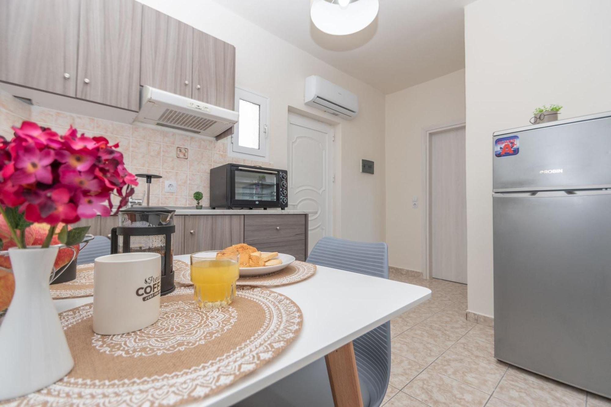 Kamara Apartments Alykanas  Ngoại thất bức ảnh