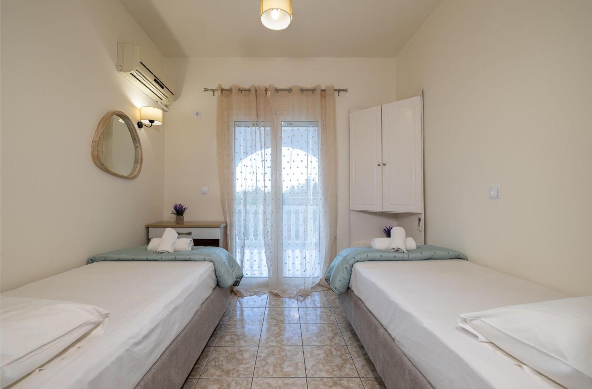 Kamara Apartments Alykanas  Ngoại thất bức ảnh